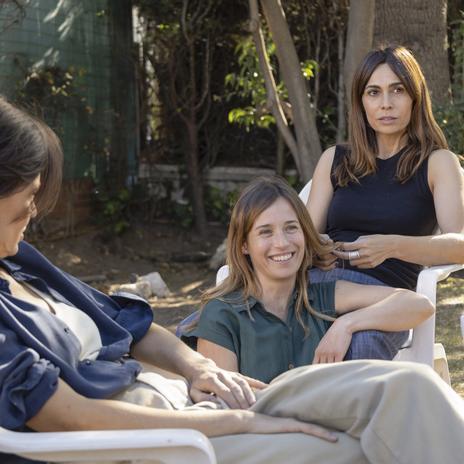 'Las largas sombras', la adictiva serie de Disney+ que no te dejará indiferente