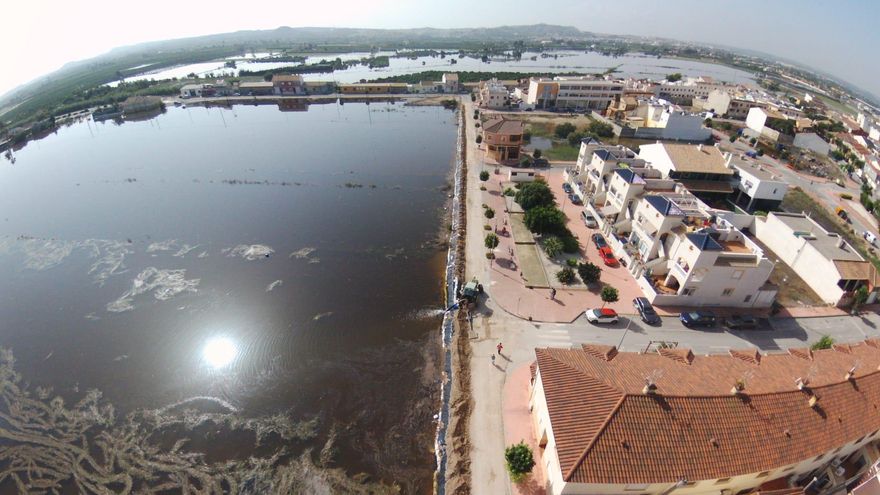 San Fulgencio arranca el proyecto de un dique de contención contra riadas