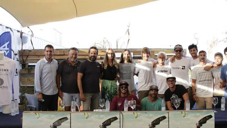 Oliva será capital del kitesurf con  una prueba de la Copa de España en septiembre