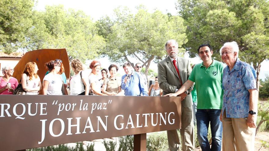 Fallece el &quot;embajador&quot; de l&#039;Alfàs y profesor en Ciencias de la Paz Johan Galtung a los 93 años