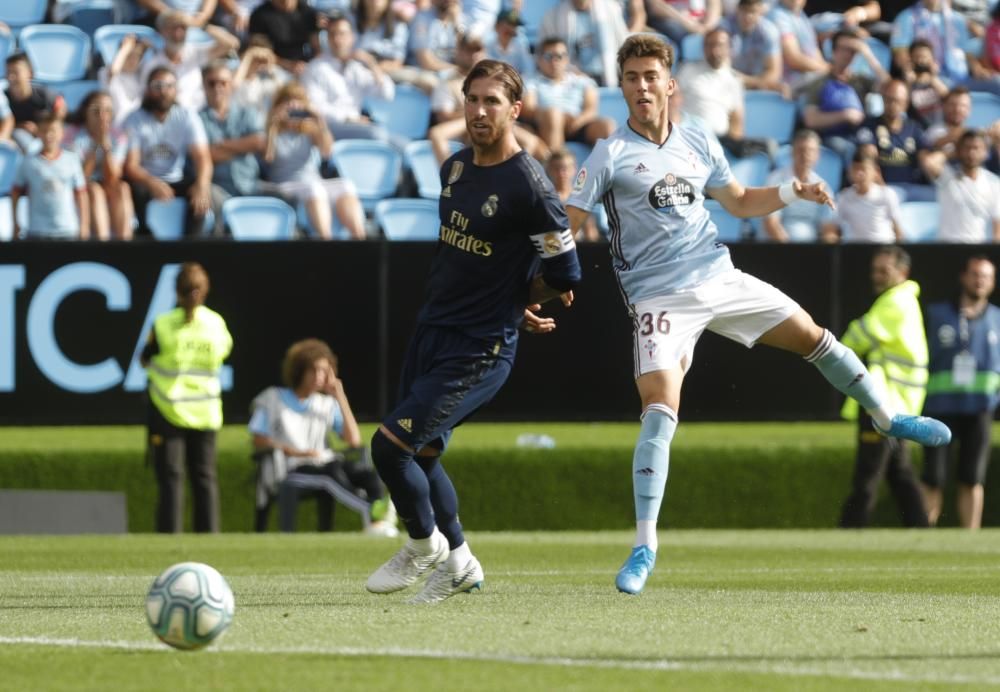 Las fotos de las mejores acciones del partido que terminó con derrota para los vigueses en Balaídos (1-3).