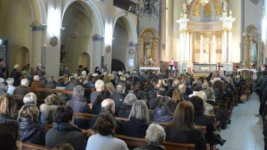 Ofici funeral a l&#039;església parroquial poblatana, ahir