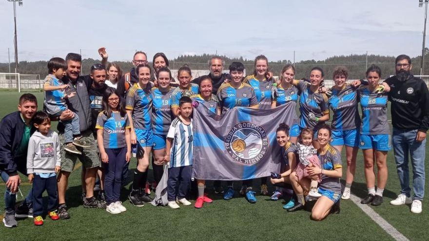 Las jugadoras del Turonia, campeonas de la liga gallega