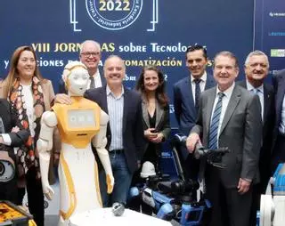 Vuelco en Zona Franca: Regades deja el Congreso para volver a coger las riendas