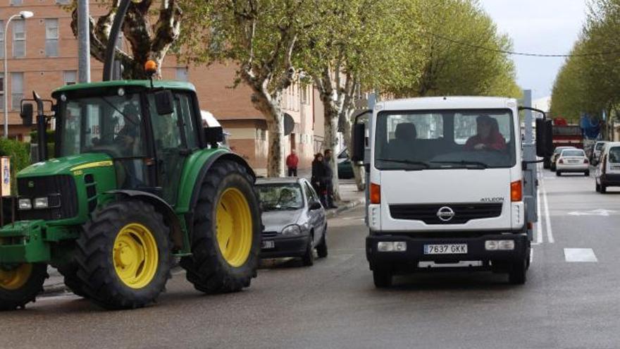 Aspecto general del tráfico en la calle de Salamanca.