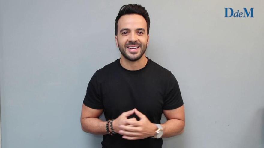 Luis Fonsi saluda a sus fans de Mallorca