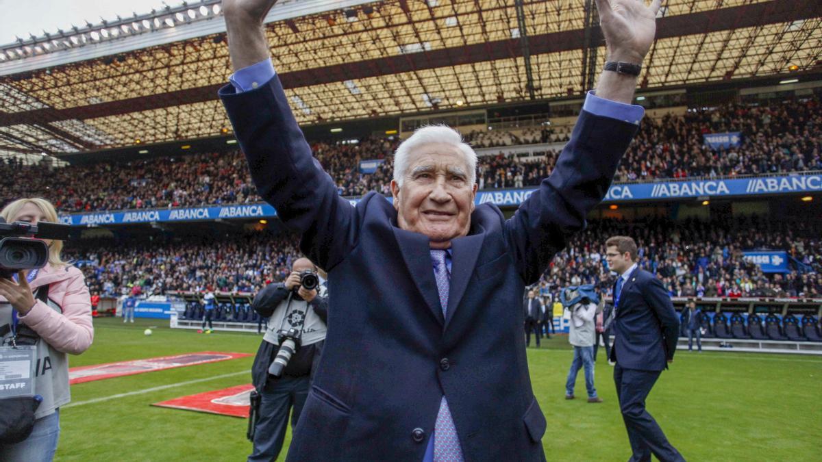 Fallece Arsenio Iglesias, el técnico del Superdepor, a los 92 años