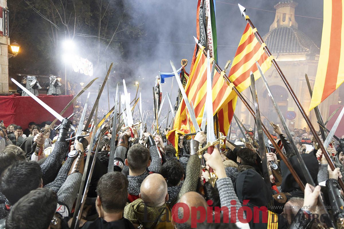 Fiestas de Caravaca | Procesión de día 3 de mayo (Procesión, parlamento y baño)
