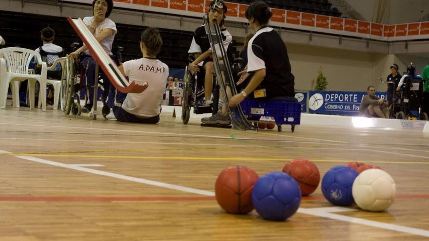 Boccia deporte paral mpico Qu es y c mo se juega a la boccia