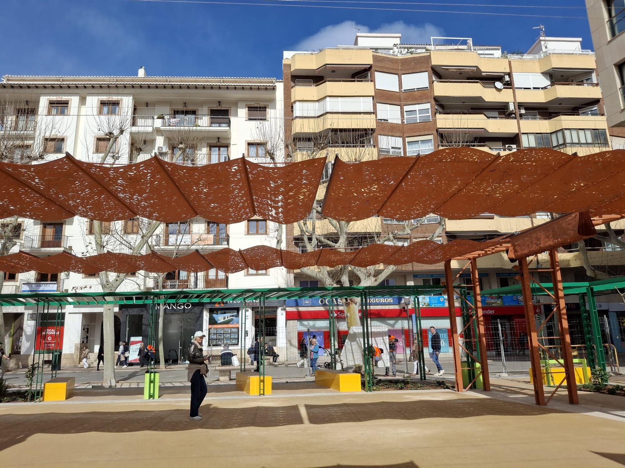 ¡Fuera las vallas! Así es la nueva plaza de Dénia