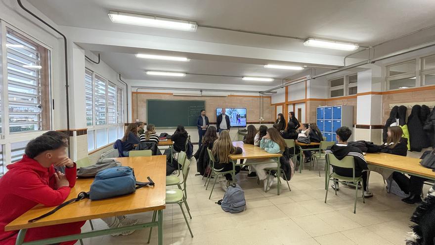 Sagunt lleva al aula sus acciones contra la violencia machista