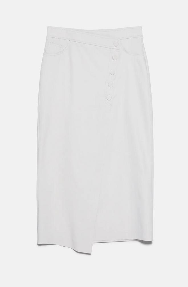 Falda blanca cruzada de Zara
