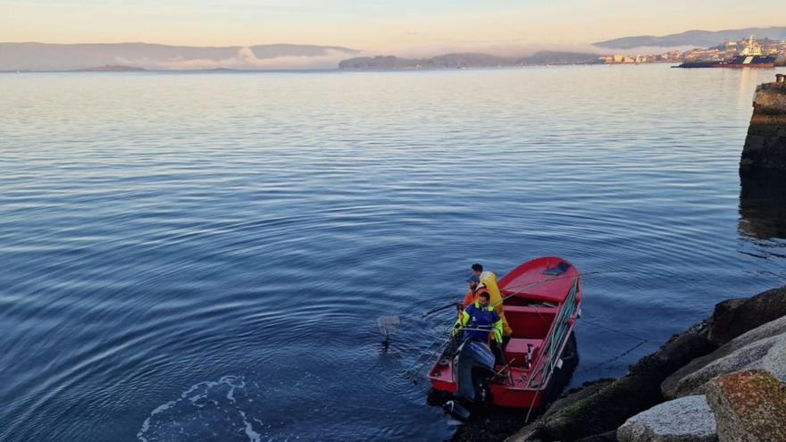 El libre marisqueo ya empieza con una vía de agua