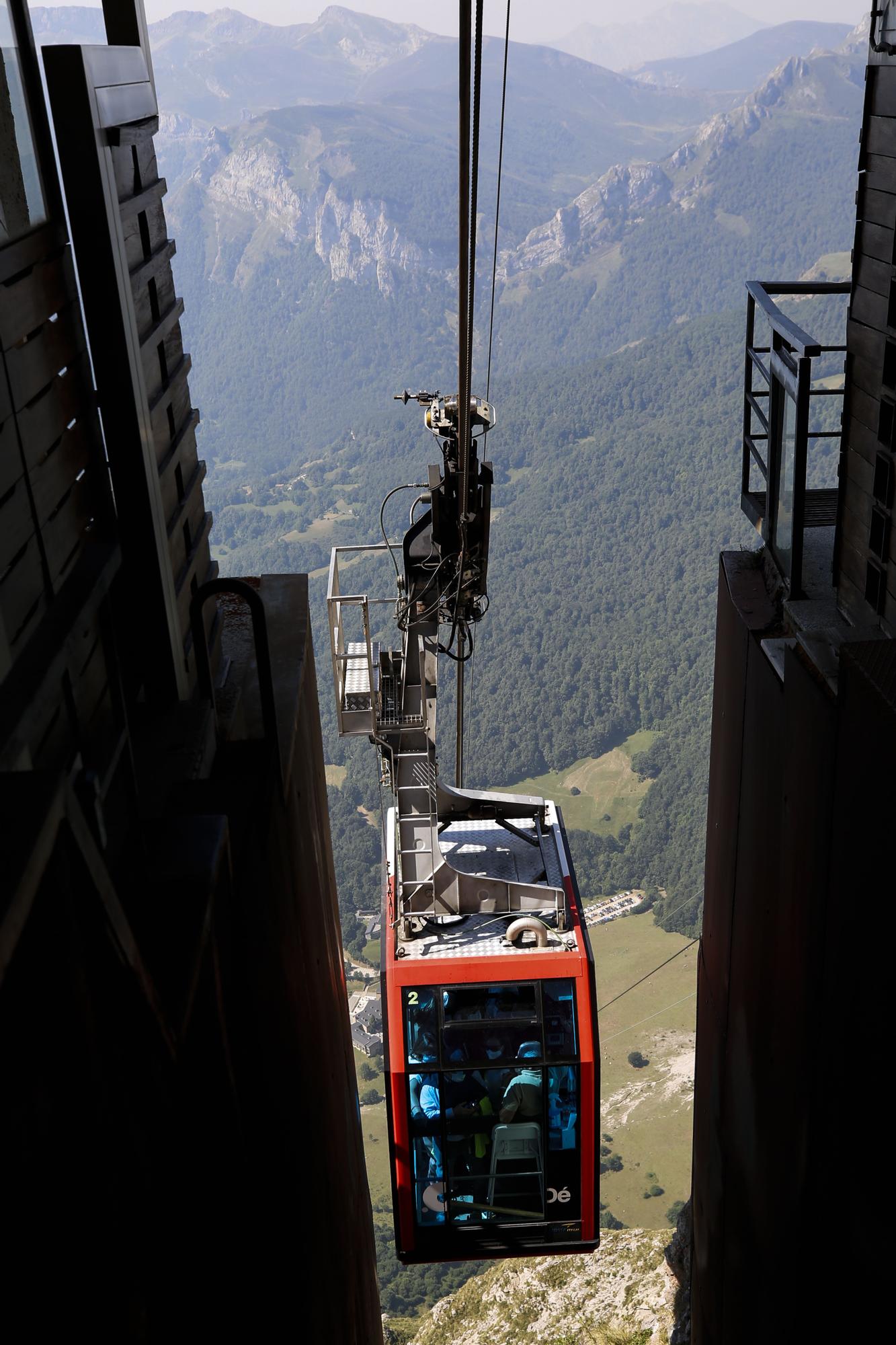 EN IMÁGENES: Así ha sido el simulacro de rescate en los Picos de Europa