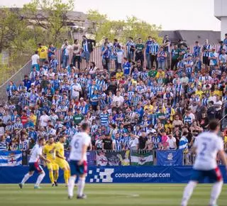 Teruel, enésima invasión blanquiazul: “Aquí ves lo que es el Dépor, un grande”