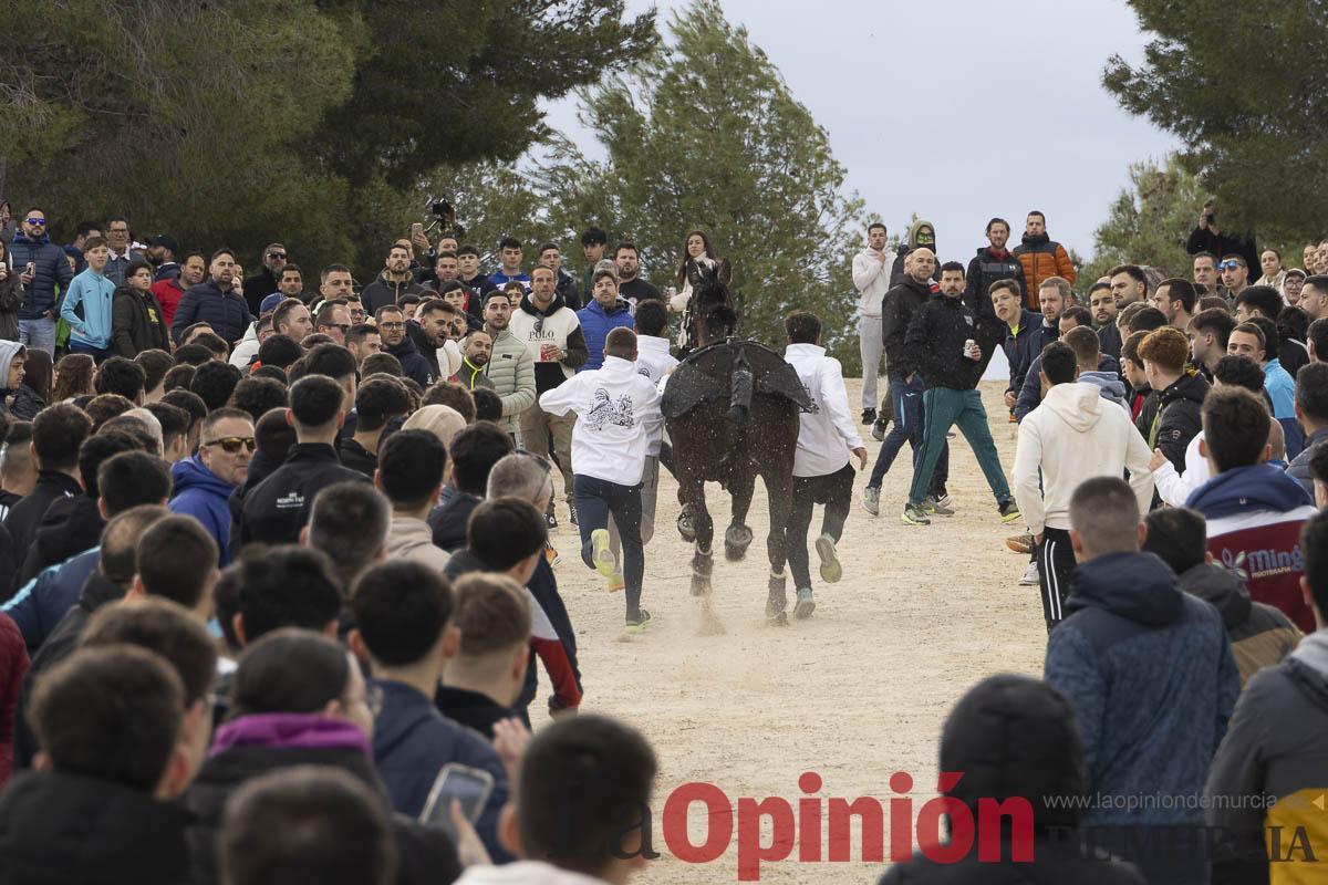 Los Caballistas de Caravaca se miden las fuerzas en la convivencia de la Peña Artesano
