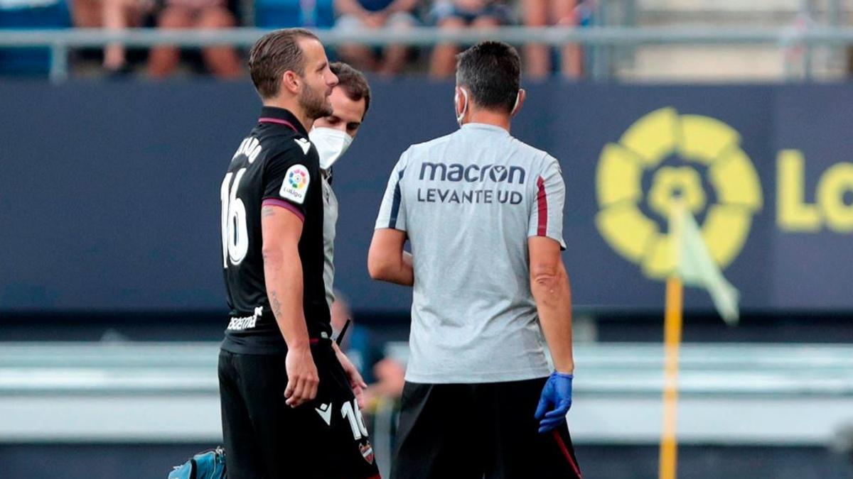 Soldado, lesionado en Cádiz