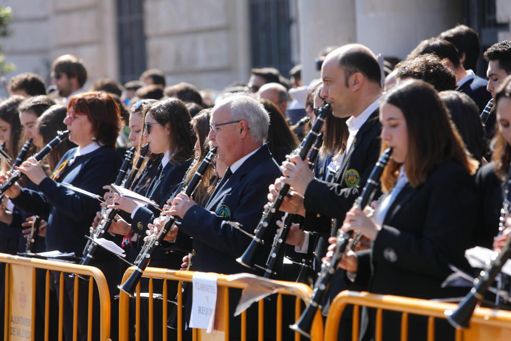 Actos de la Crida: Entrada de bandas de música