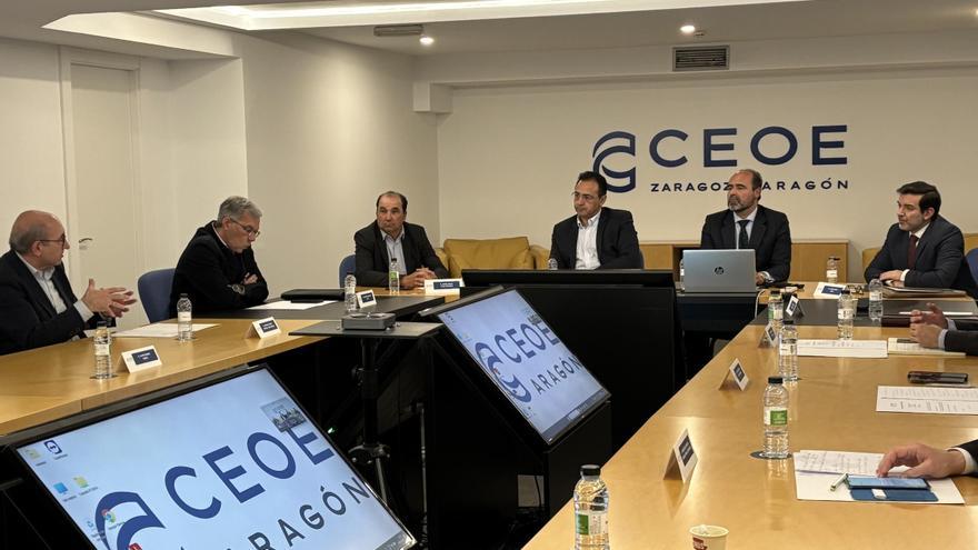CEOE cree que los aranceles de Trump afectarán de manera &quot;indirecta&quot; a Aragón aunque la alimentación &quot;tiene más riesgo&quot;