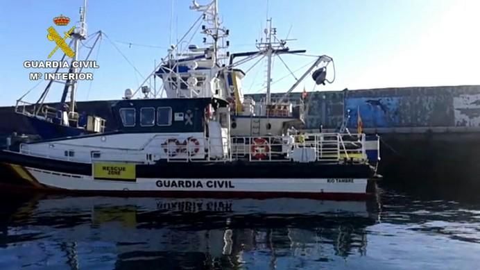 Un barco pretendía introducir en Gran Canaria pescado de manera irregular