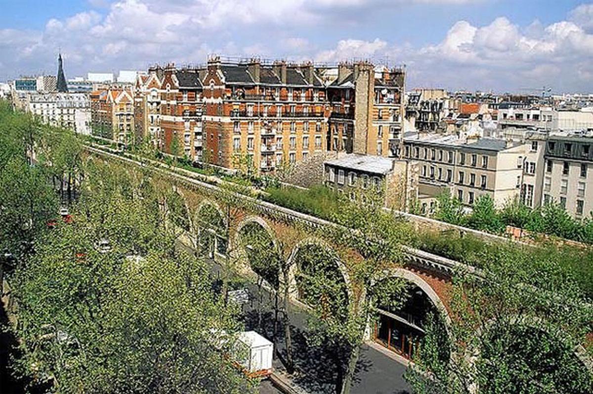 La Coulée Verte ocupa des de fa més d’una dècada aquestes antigues vies elevades de tren.