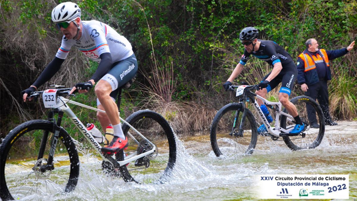 Ciclista de la VII Maratón BTT Istán.