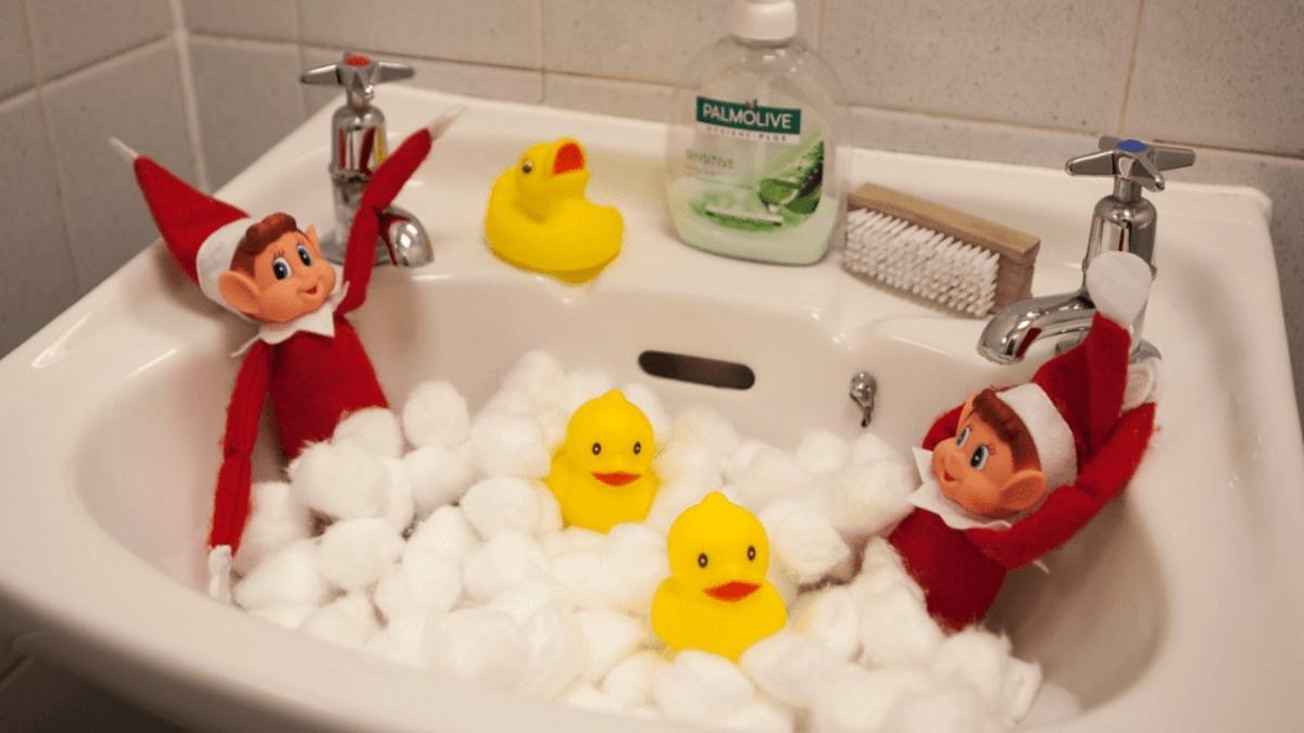 'Elf on the shelf', su nombre original, está cada vez más presente en los hogares españoles