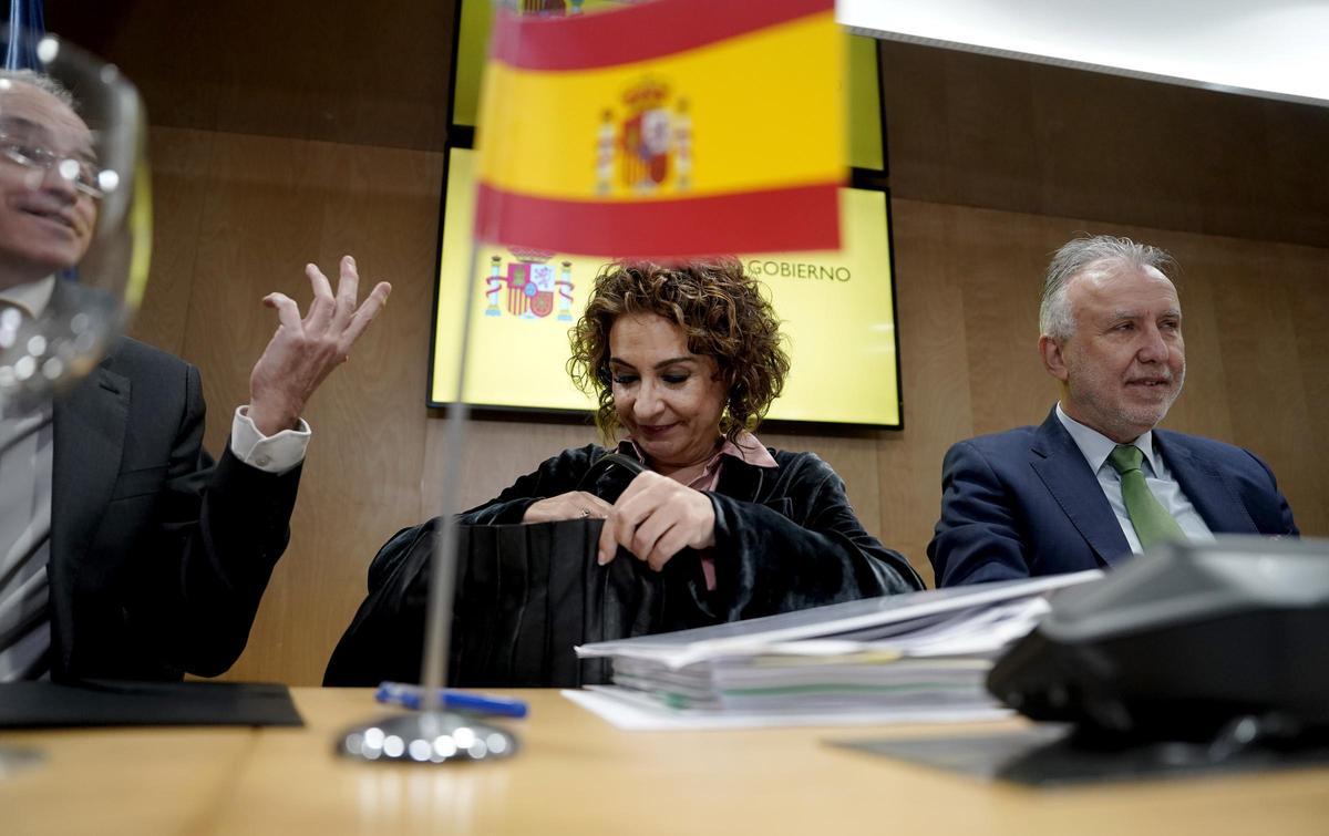 Reunión del Consejo de Política Fiscal y Financiera, presidido por la vicepresidenta primera y ministra de Hacienda, María Jesús Montero.