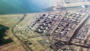 Petroli, defensa i turisme, els que guanyen amb la guerra