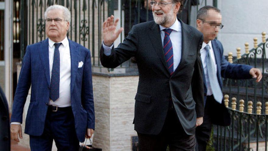 Rajoy se despide de Santa Pola