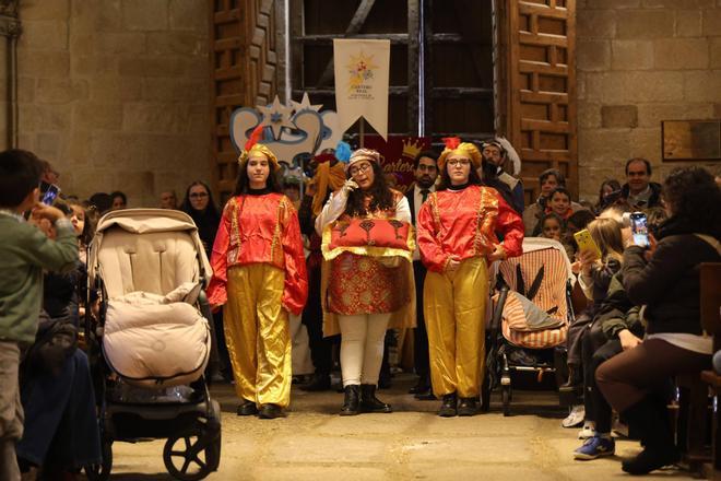 Los Reyes Magos llegan a la concatedral de Santa María de Cáceres