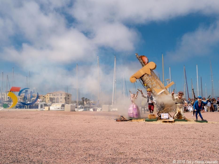 Las Fallas se exhiben en el Festival sol y Fiesta de Leucate (Francia)