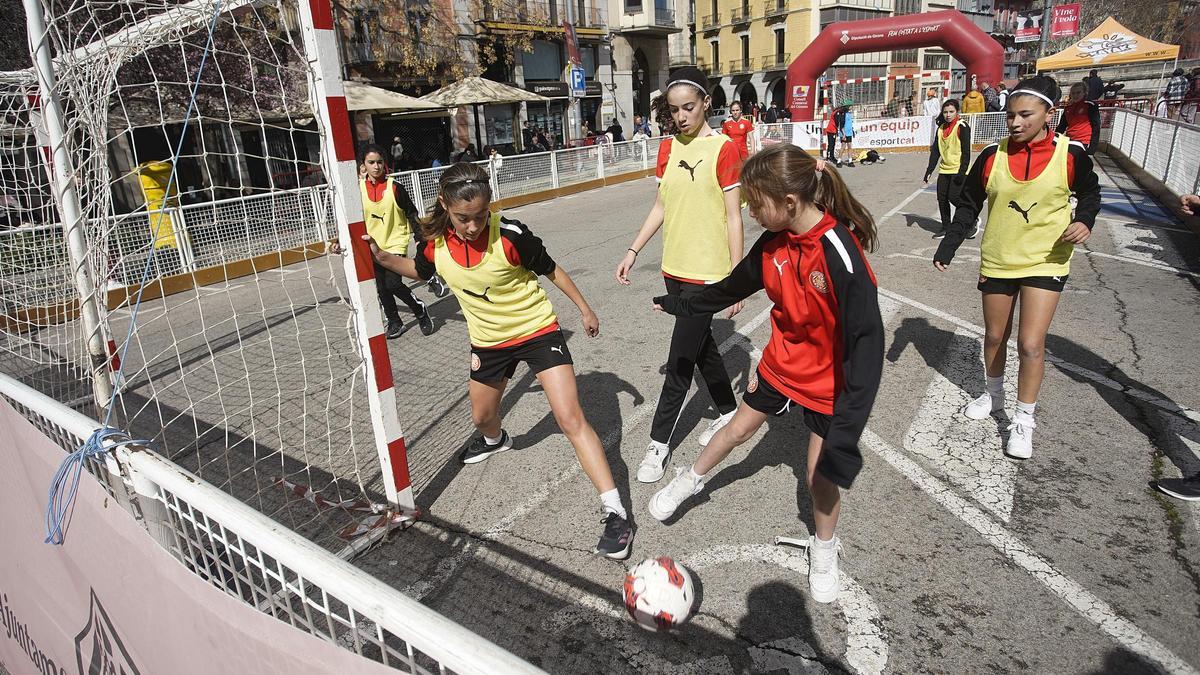 Les imatges de la 12a Jornada de l'Esport Femení de Girona