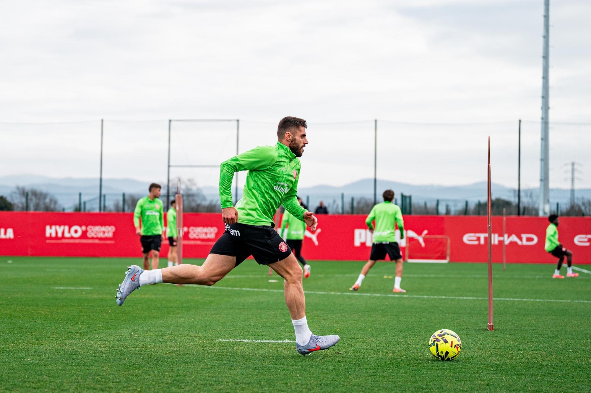 The images of Girona's return to training