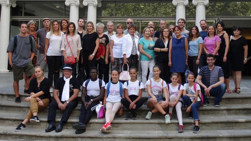 275 dansaires mostraran al Kursaal la riquesa d&#039;estils de ball que es practiquen a Manresa