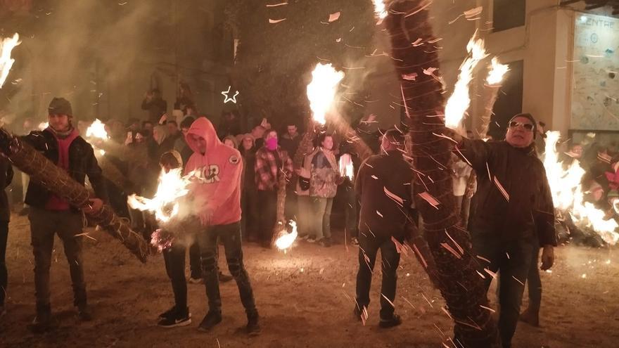 Centenars de faies encenen la vetlla de Nadal de Bagà i Sant Julià