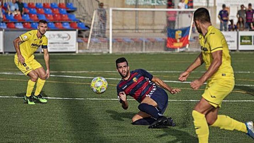 El Llagostera es va veure clarament superat a casa pel filial del Vila-real.