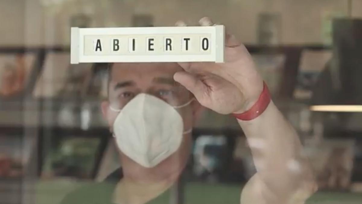 Los comercios de Catarroja han vuelto con fuerza tras la crisis de la covid.