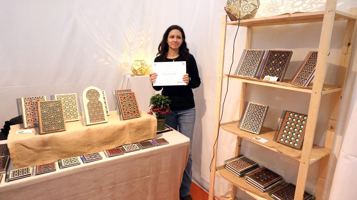 Julia Pla, premio a mejor estand de la Feria de Artesanía Aragonesa.