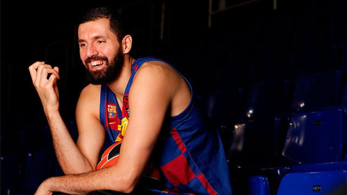 Mirotic: "Espero conocer a Messi pronto. Es un ídolo, sin duda"