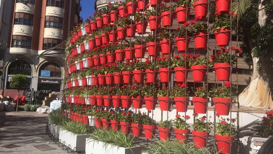 Las esculturas florales de las Fiestas de Primavera traspasan fronteras