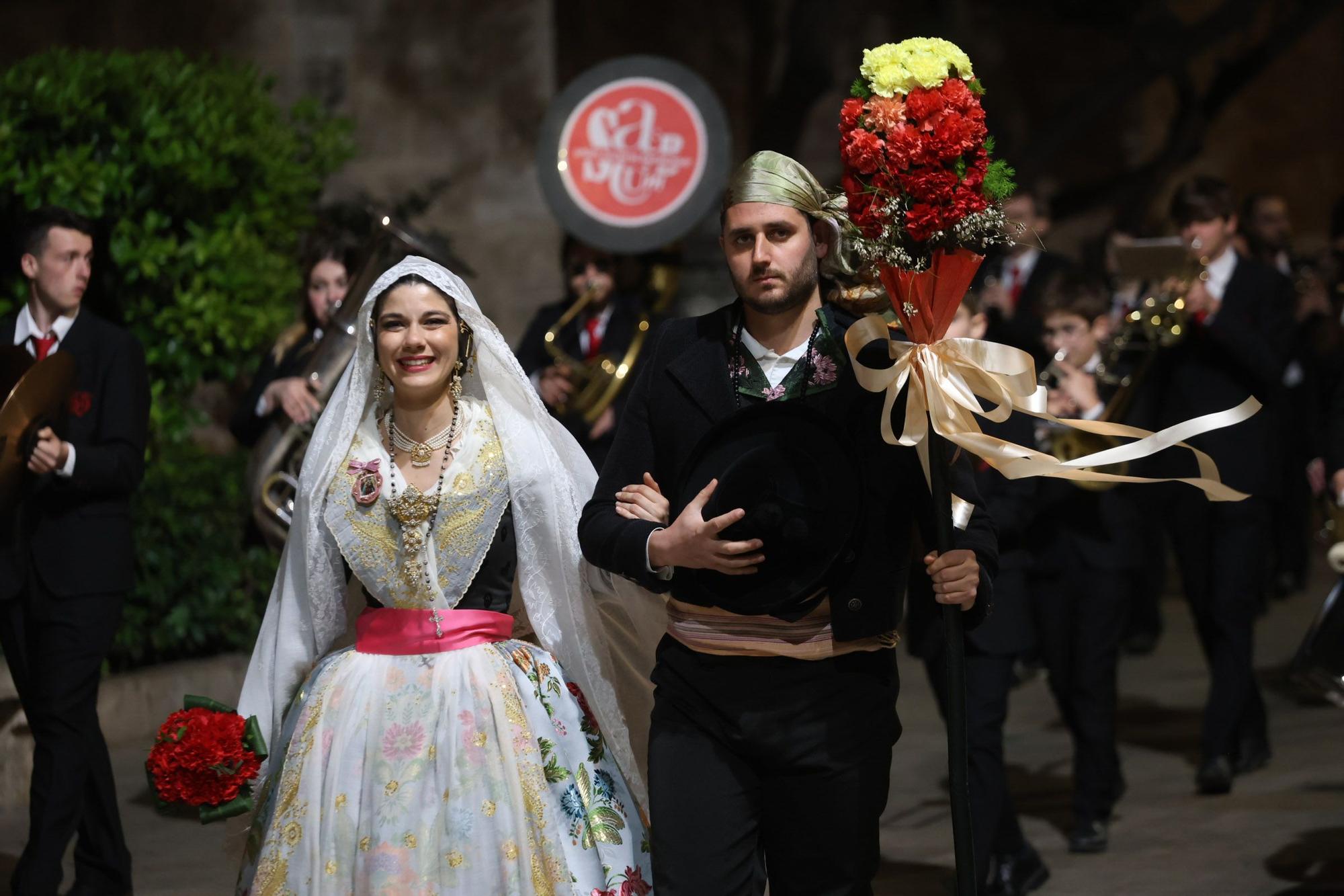 Búscate en el segundo día de la Ofrenda en la calle San Vicente entre las 20 y las 21 horas