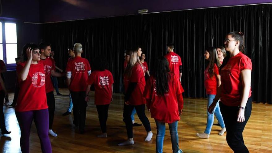 Los jóvenes se apuntan a clases de teatro