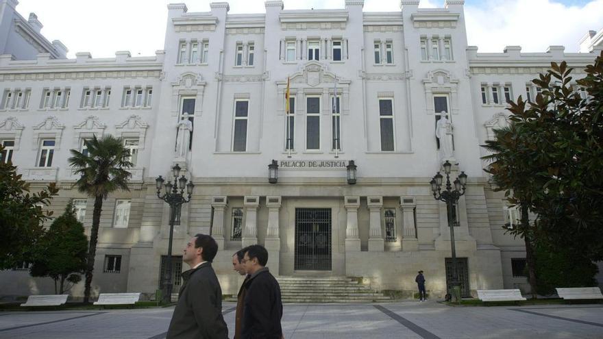 El Superior niega la incapacidad absoluta a un enfermero de A Coruña con secuelas mentales por el COVID