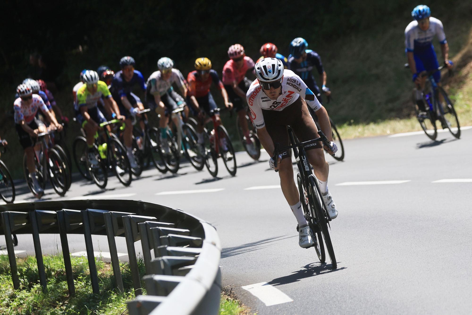 IMÁGENES | Las mejores imágenes de la etapa 14 del Tour de Francia