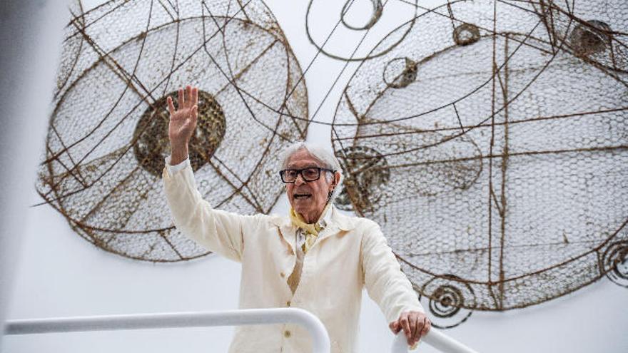 Pepe Dámaso, tras la inauguración de su exposición en el CAAM.