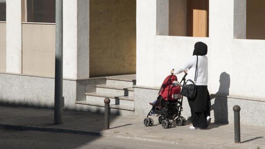 Immoble on va ser detinguda una de les dues persones a Roda de Ter