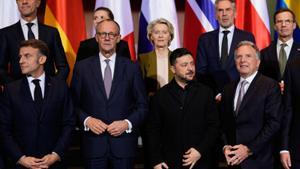 Els EUA ofereixen a Zelenski garanties de seguretat "com les de l’OTAN"