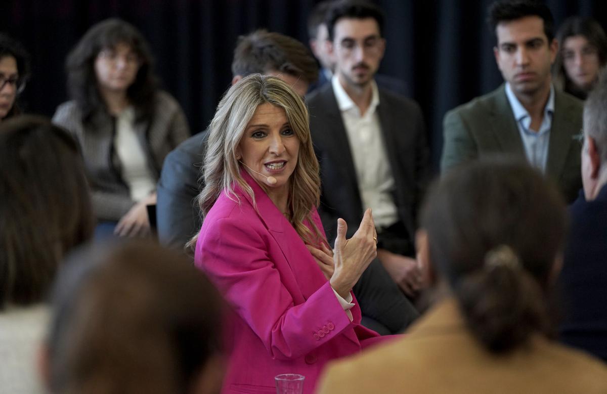 Madrid. 18.02.2026. Diálogos (im)posibles. Yolanda Díaz y Sacha Michaud, Glovo. El Periódico y beBartlet