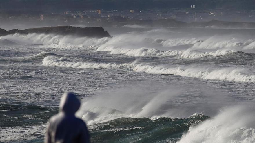 Viento huracanado en Castellón: las rachas superan los 120 km/h